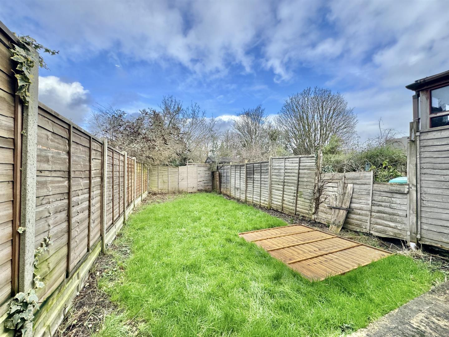 Elmdale Road, Palmers Green, London